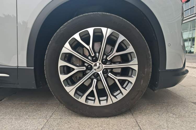 Used Nio ES6 2024 75 kWh Exterior 5