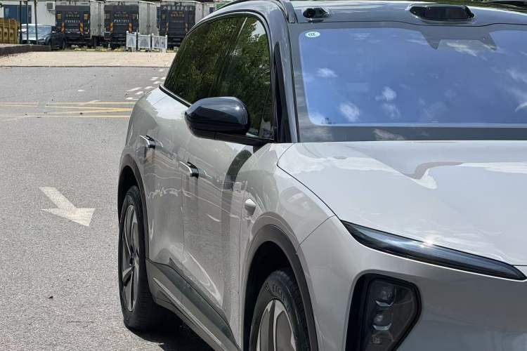 Used Nio ES6 2024 75 kWh Exterior 6