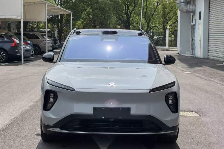 Used Nio ES6 2024 75 kWh Exterior 6