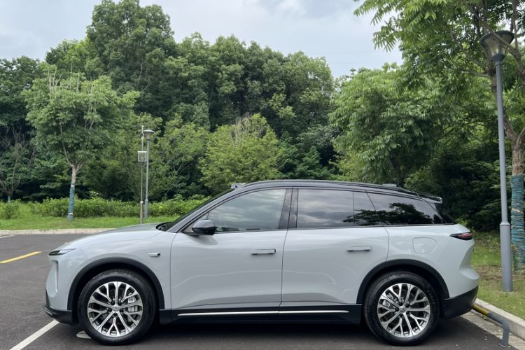 Used Nio ES6 2024 75 kWh Exterior 6