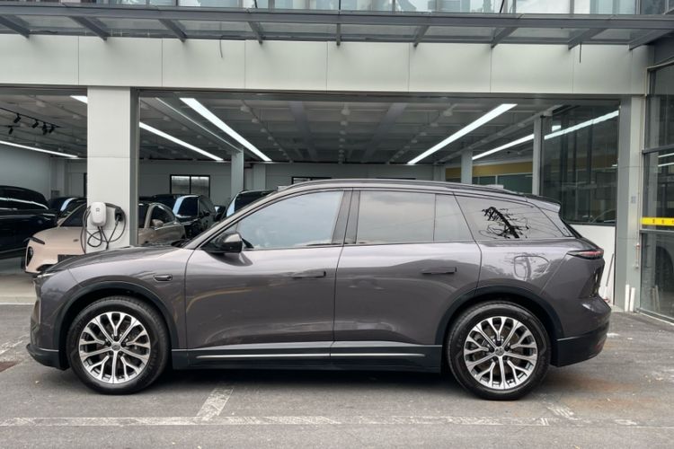 Used Nio ES6 2024 75 kWh Exterior 6