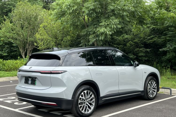 Used Nio ES6 2024 75 kWh Exterior 7