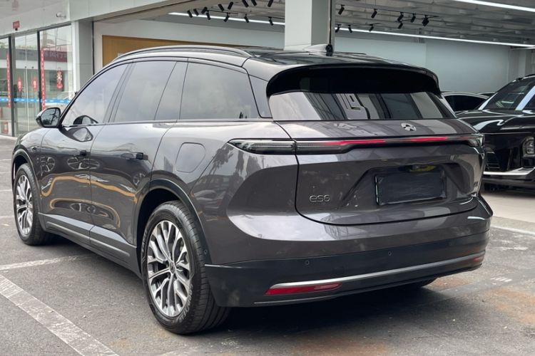 Used Nio ES6 2024 75 kWh Exterior 8
