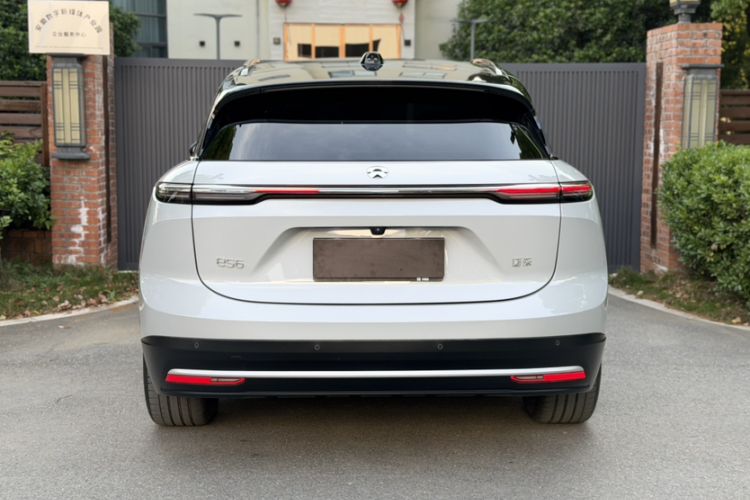 Used Nio ES6 2024 75 kWh Exterior 8