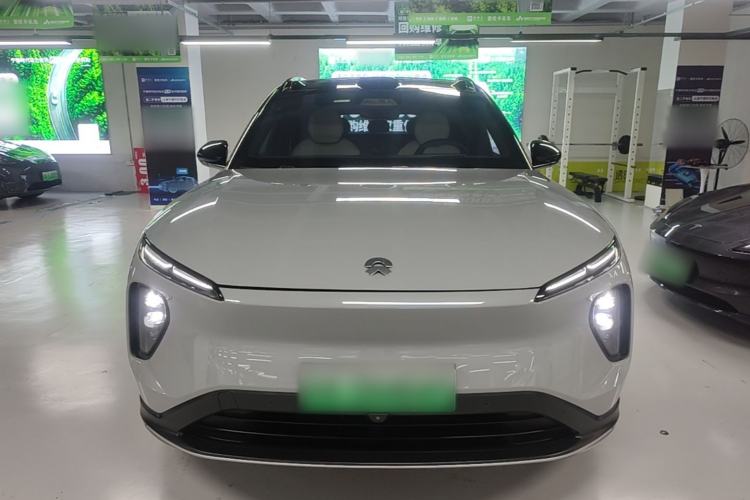 Used Nio ES6 2024 75 kWh Front