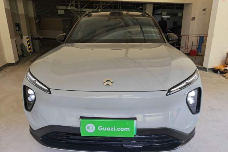 Used Nio ES6 2024 75 kWh Front