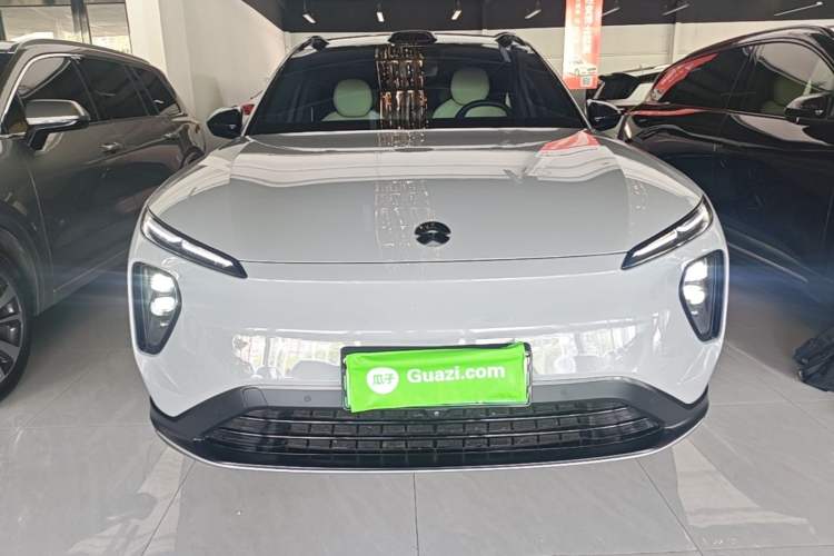 Used Nio ES6 2024 75 kWh Front