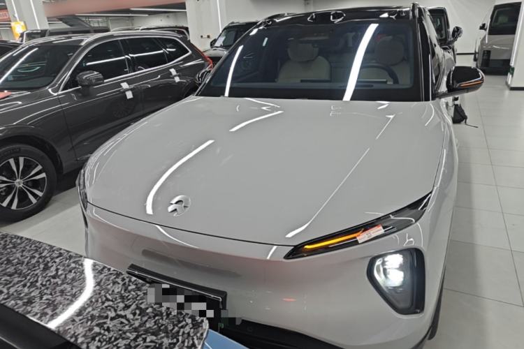 Used Nio ES6 2024 75 kWh Front