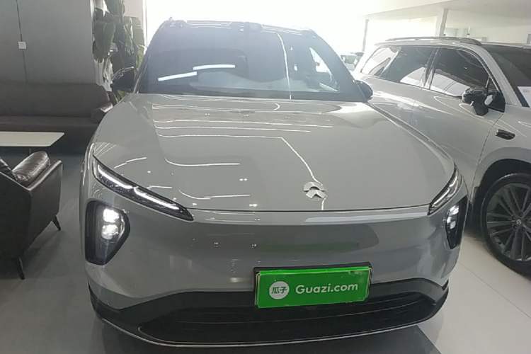 Used Nio ES6 2024 75 kWh Front