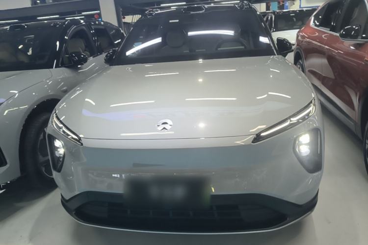 Used Nio ES6 2024 75 kWh Front