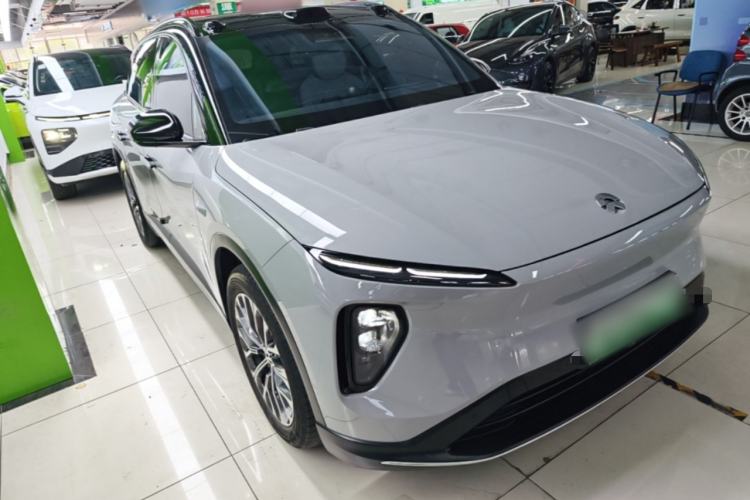 Used Nio ES6 2024 75 kWh Front Right 45 Deg