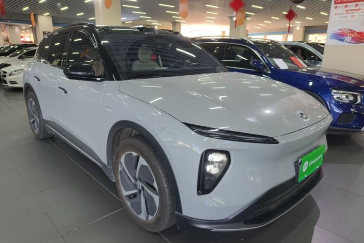 Used Nio ES6 2024 75 kWh Front Right 45 Deg