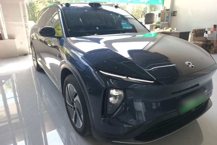 Used Nio ES6 2024 75 kWh Front Right 45 Deg