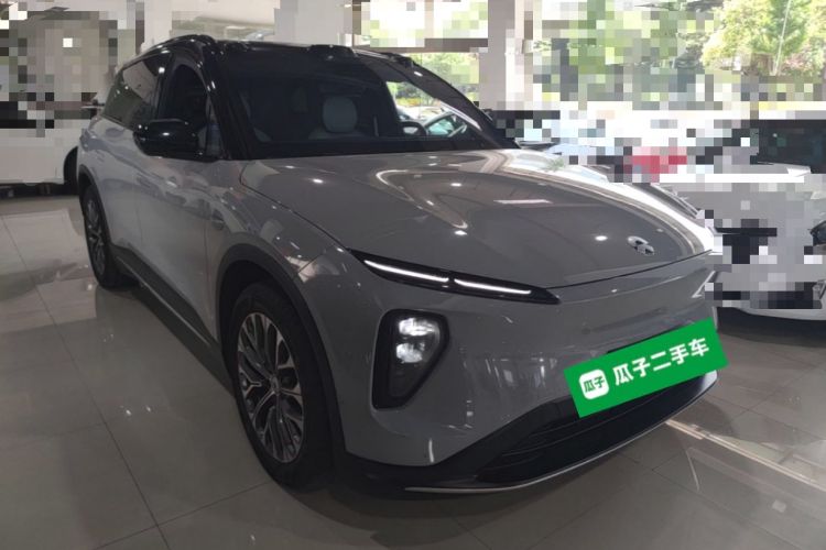 Used Nio ES6 2024 75 kWh Front Right 45 Deg