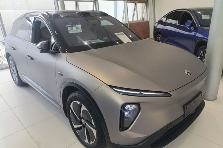 Used Nio ES6 2024 75 kWh Front Right 45 Deg