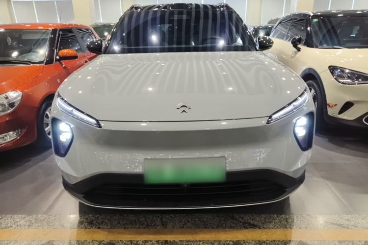 Used Nio ES6 2024 75 kWh Front