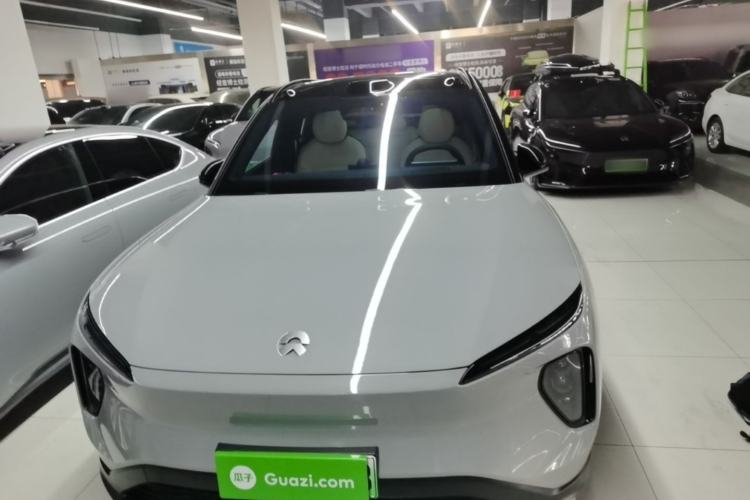 Used Nio ES6 2024 75 kWh Front