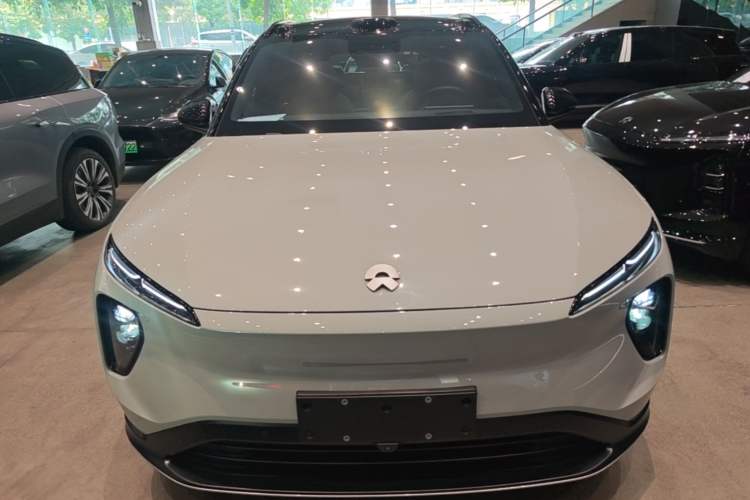 Used Nio ES6 2024 75 kWh Front
