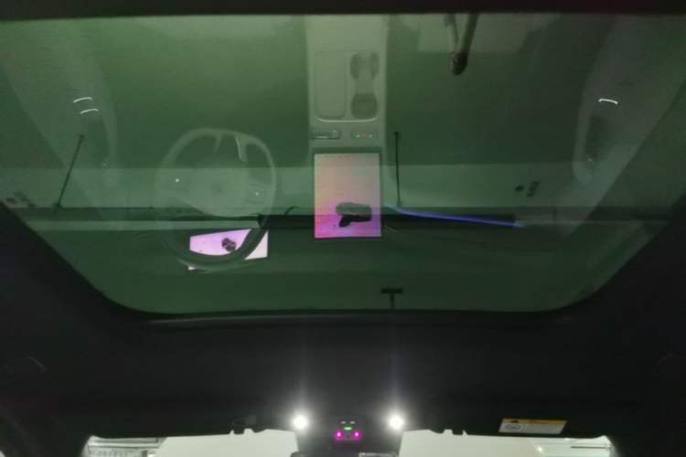 Used Nio ES6 2024 75 kWh Headliner
