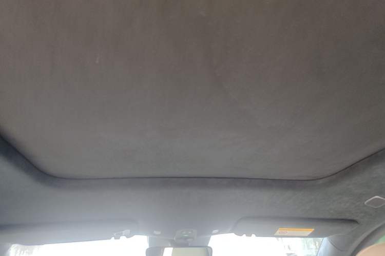 Used Nio ES6 2024 75 kWh Headliner