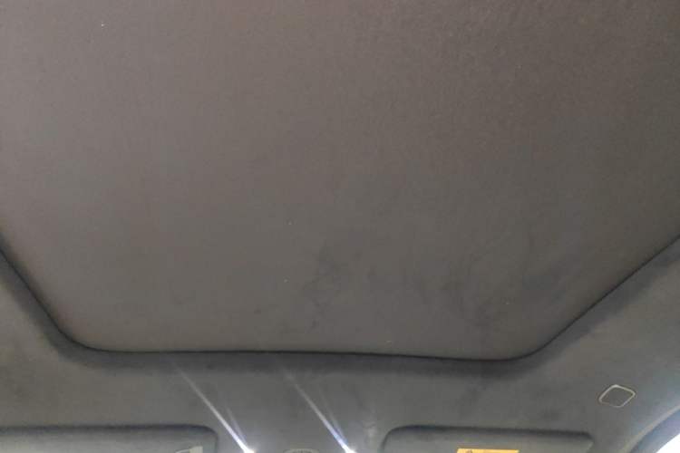 Used Nio ES6 2024 75 kWh Headliner