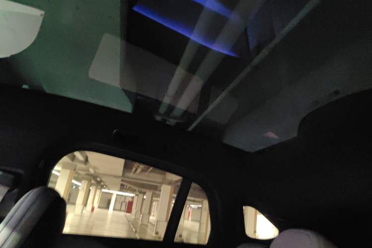 Used Nio ES6 2024 75 kWh Headliner