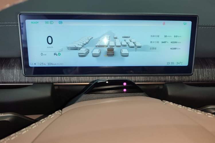 Used Nio ES6 2024 75 kWh Instrument Cluster