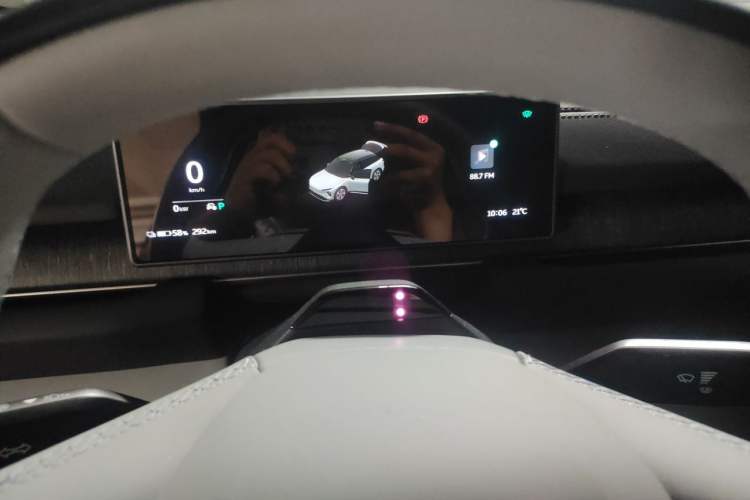 Used Nio ES6 2024 75 kWh Instrument Cluster