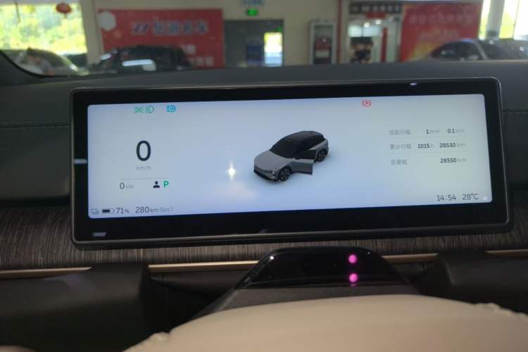Used Nio ES6 2024 75 kWh Instrument Cluster
