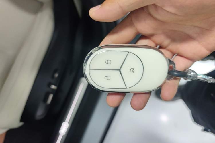 Used Nio ES6 2024 75 kWh Interior 1