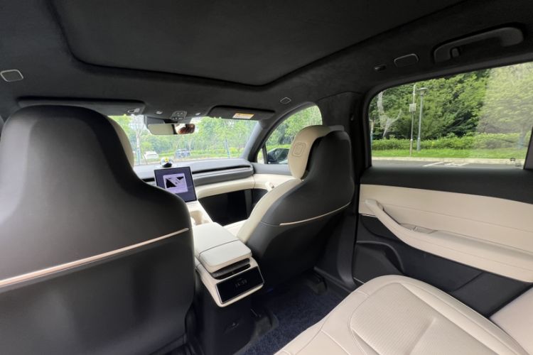 Used Nio ES6 2024 75 kWh Interior 1