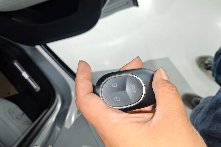 Used Nio ES6 2024 75 kWh Interior 1