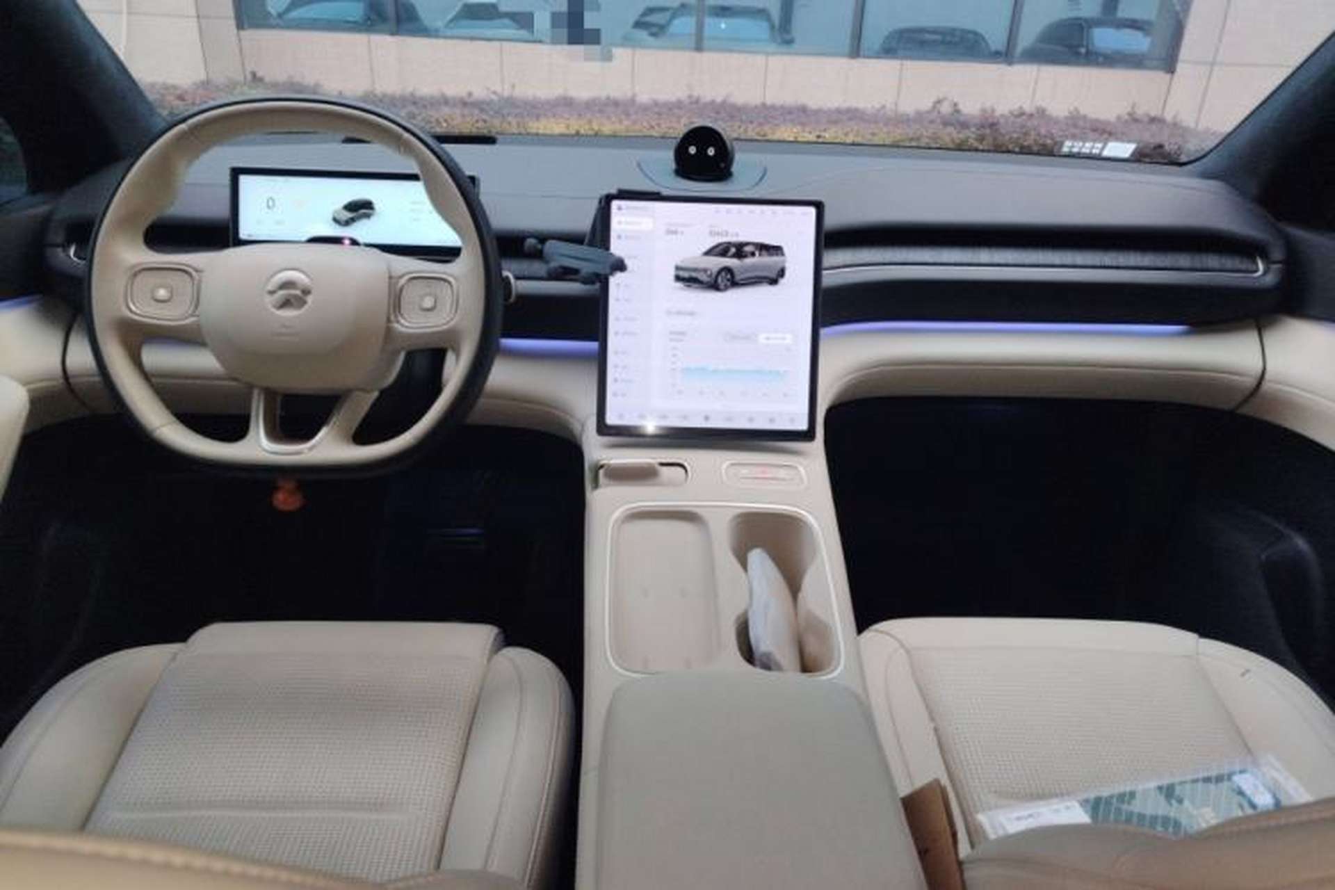 Used Nio ES6 2024 75 kWh Interior 2