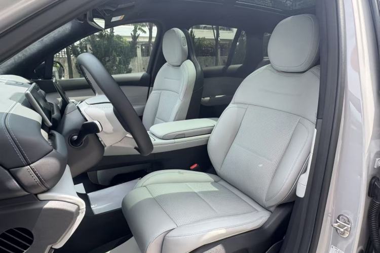 Used Nio ES6 2024 75 kWh Interior 3