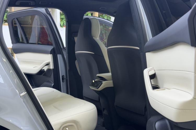 Used Nio ES6 2024 75 kWh Interior 6