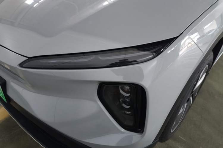 Used Nio ES6 2024 75 kWh Left Front Headlight