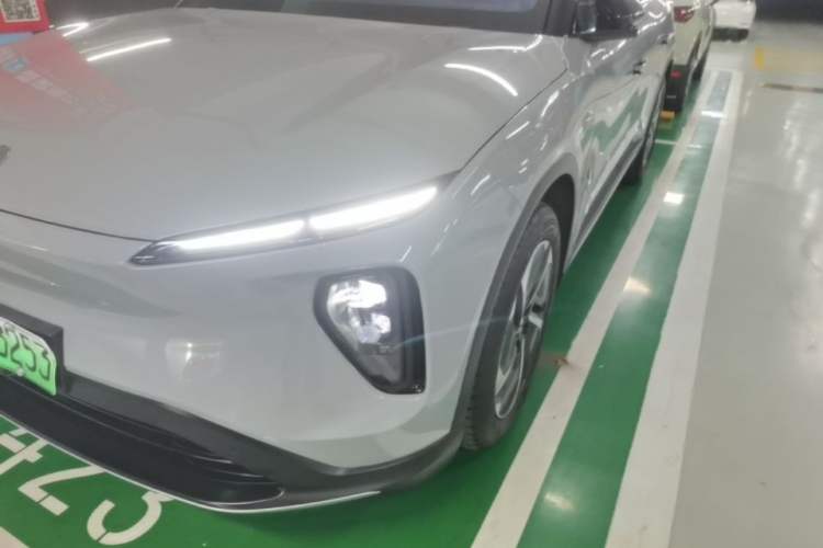 Used Nio ES6 2024 75 kWh Left Front Headlight