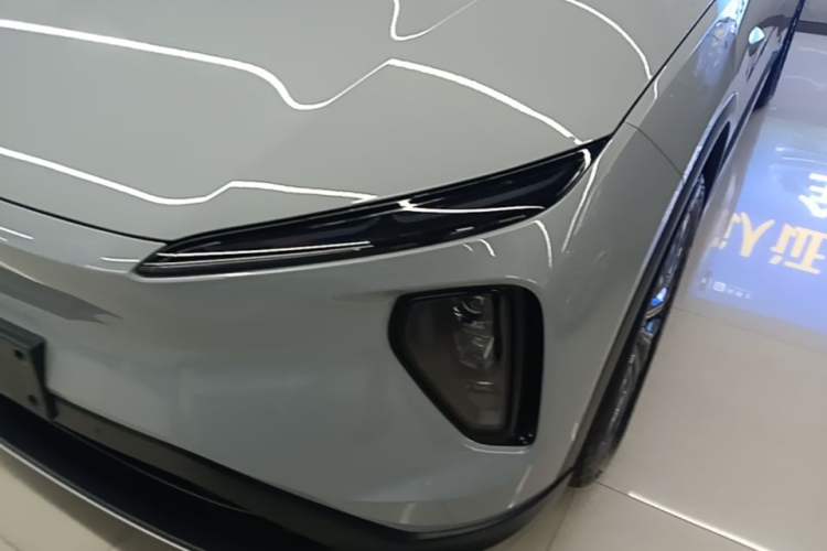 Used Nio ES6 2024 75 kWh Left Front Headlight