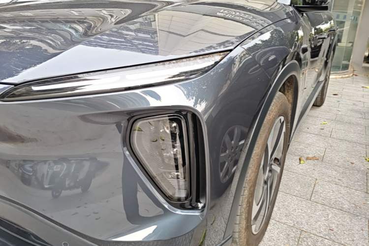 Used Nio ES6 2024 75 kWh Left Front Headlight