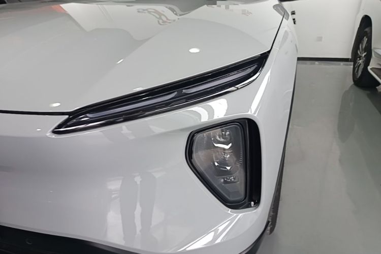 Used Nio ES6 2024 75 kWh Left Front Headlight