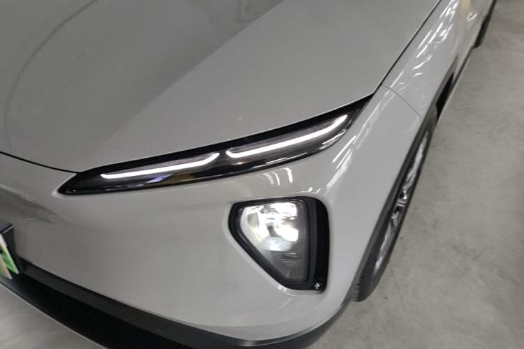 Used Nio ES6 2024 75 kWh Left Front Headlight