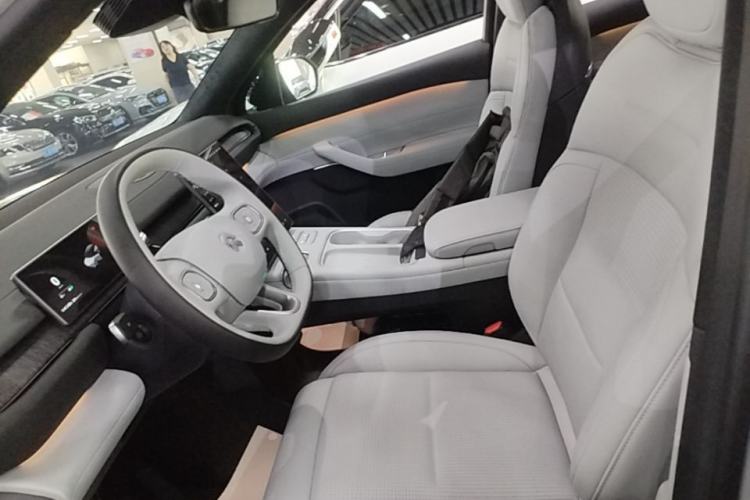 Used Nio ES6 2024 75 kWh Left Front Seat