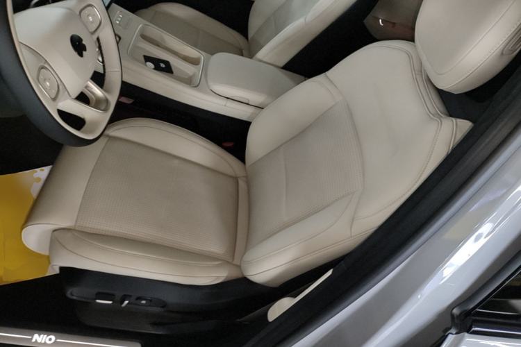 Used Nio ES6 2024 75 kWh Left Front Seat