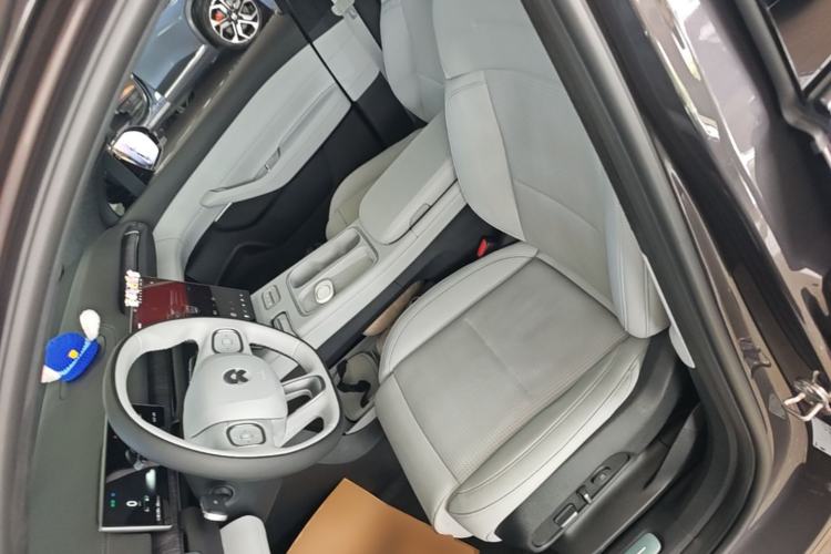 Used Nio ES6 2024 75 kWh Left Front Seat