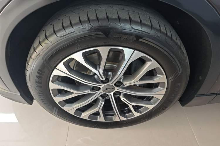 Used Nio ES6 2024 75 kWh Left Front Wheel Hub