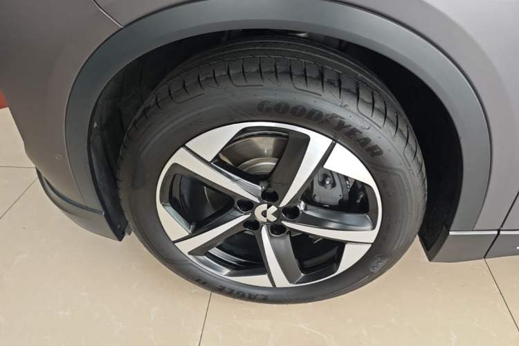 Used Nio ES6 2024 75 kWh Left Front Wheel Hub