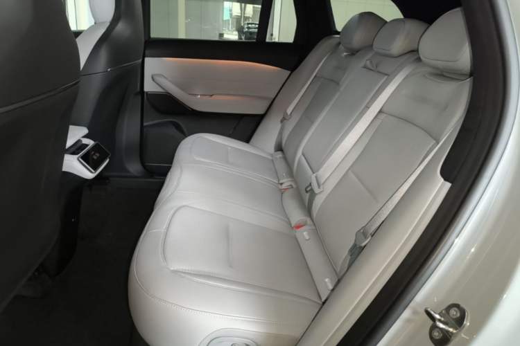 Used Nio ES6 2024 75 kWh Left Rear Seat