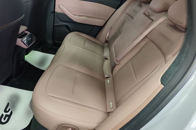 Used Nio ES6 2024 75 kWh Left Rear Seat