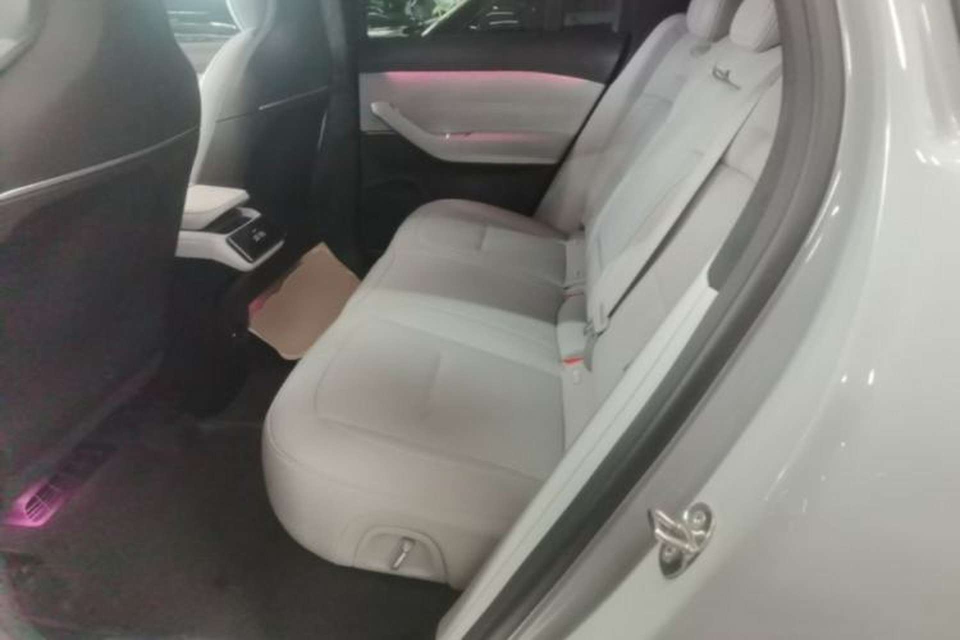 Used Nio ES6 2024 75 kWh Left Rear Seat