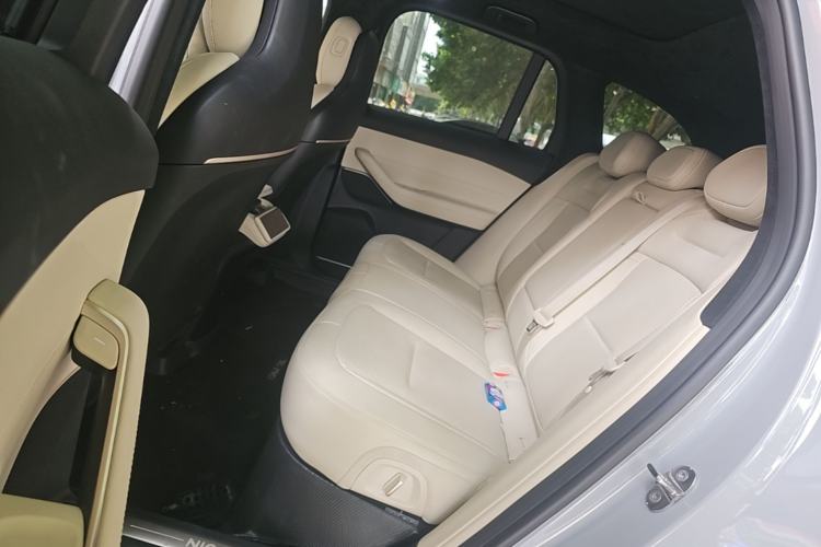 Used Nio ES6 2024 75 kWh Left Rear Seat